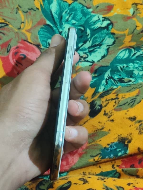 iphone xs 64 Gb non pta 3