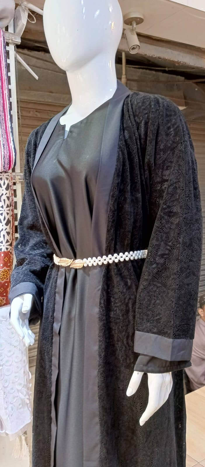 black color abaya 0