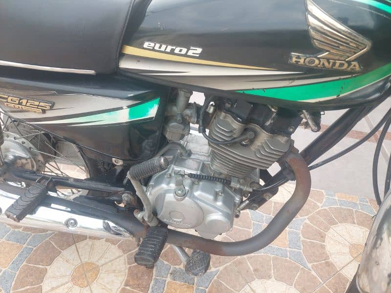 Mint condition honda 125 for sale 1