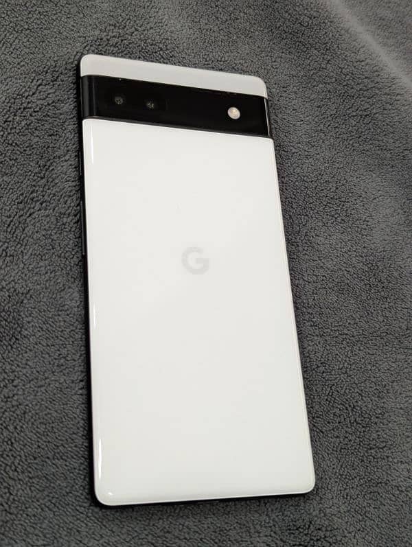 Google pixel 6A lush condition 3