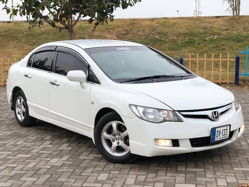 Honda Civic VTi 2012 1