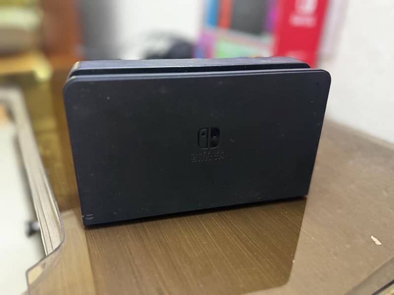 NINTENDO SWITCH OLED MODEL ONLY 2 month used 1