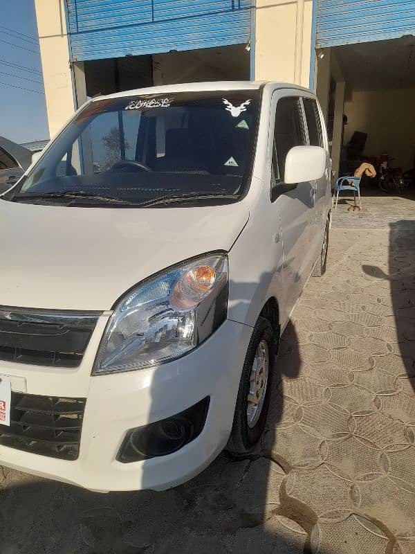 Suzuki Wagon R 2018 1