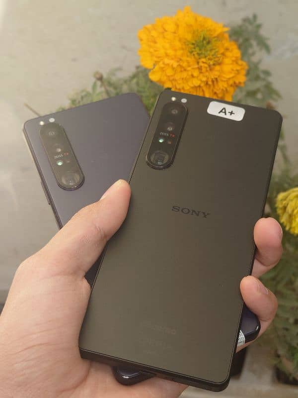 Sony Xperia 1 Mark 4 | 5 Mark 4 | 1 Mark 3 | Google Pixel Phone | 1 IV 3