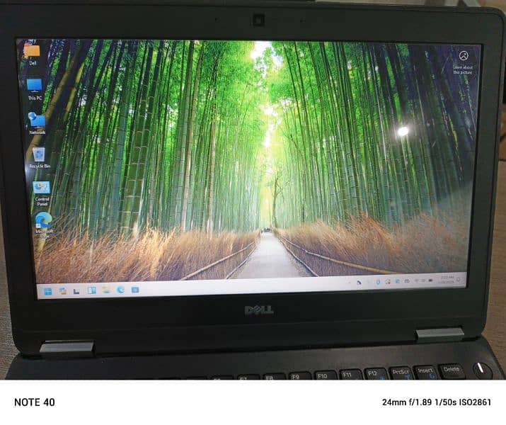 Dell Laptop Latitude E7270 1