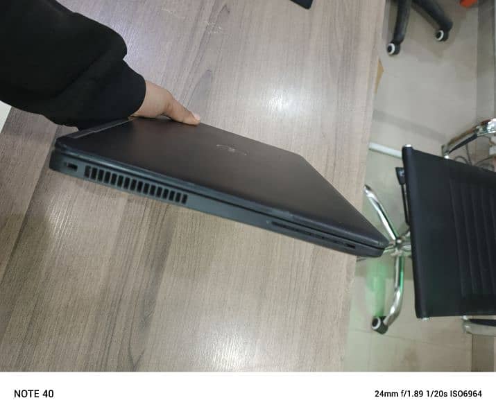 Dell Laptop Latitude E7270 5