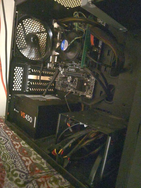 Gaming Pc (intel Celeron G3900) Dual Core 4