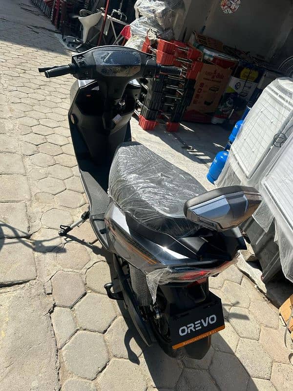 orevo Electric charging scoter 5