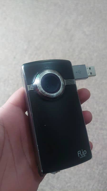 Cisco flip ultraHD Camera 0