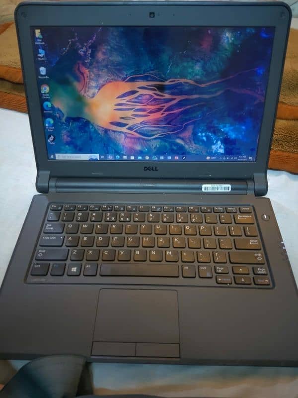 DELL LAPTOP  Core i3 5th generation 1