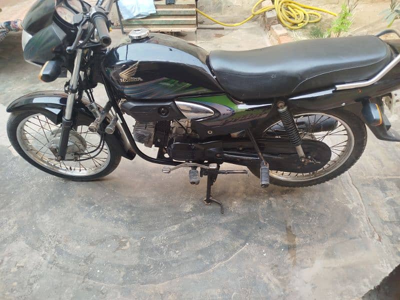 Honda Pridor 100cc 12