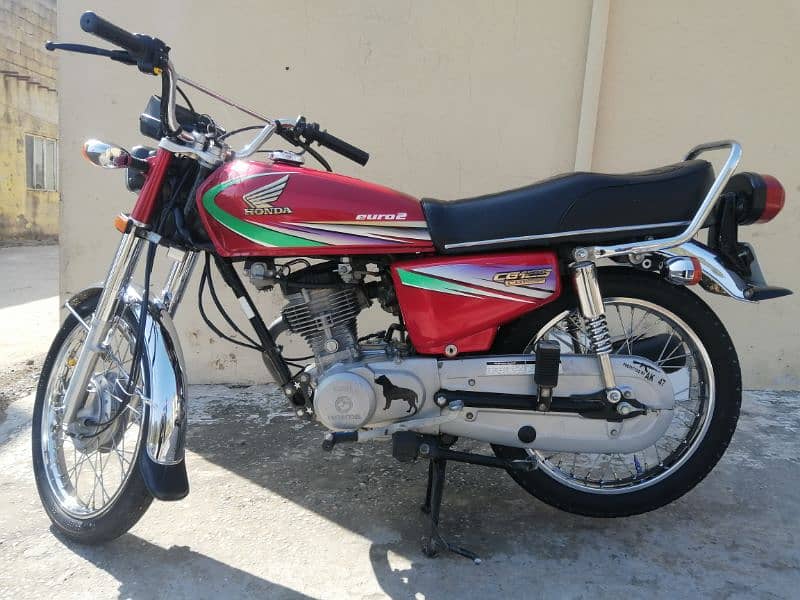 Honda CG125 Model 2013 for Sale Excellent Condition. 0