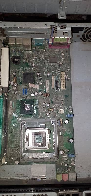 6 Piece Only CPU Motherboard and Casing Without All Others components. 8