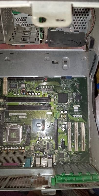 6 Piece Only CPU Motherboard and Casing Without All Others components. 17