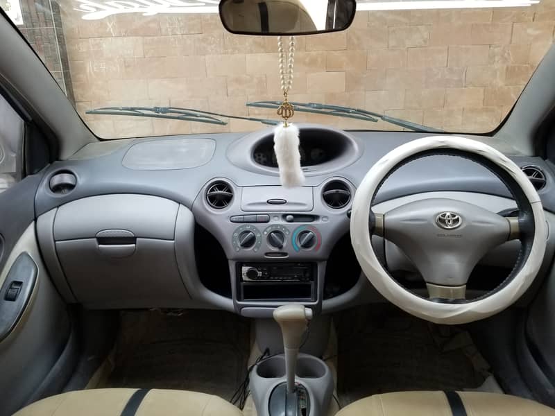 Toyota Platz 2000 MODEL 2007 REGISTERED 03310009836 AUTOMATIC 6