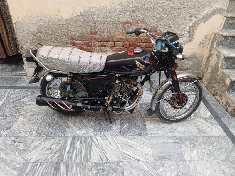 Honda 125 2017 Bata 18 model 6