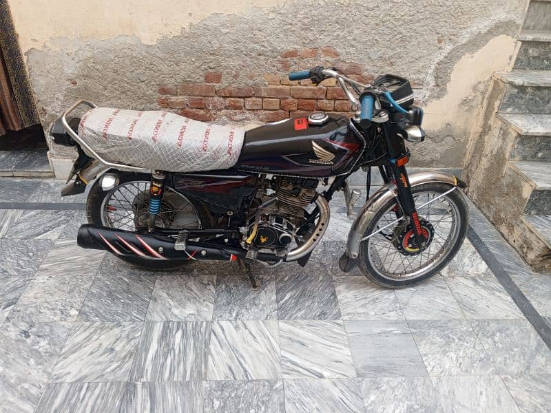 Honda 125 2017 Bata 18 model 7