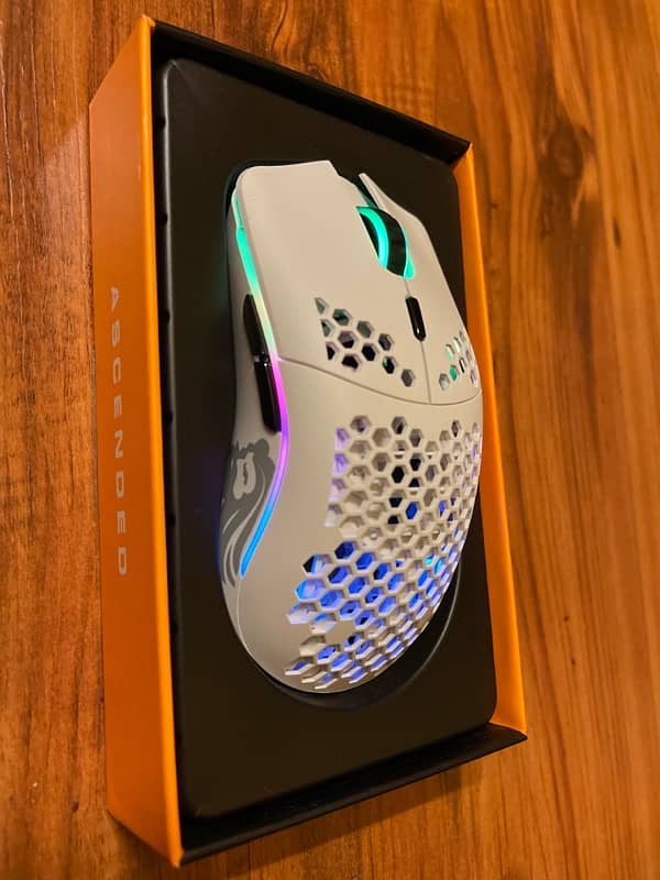 Glorious Model O wireless gaming mouse 2