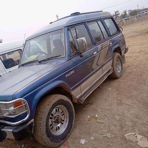 pajero 1990 modal 10