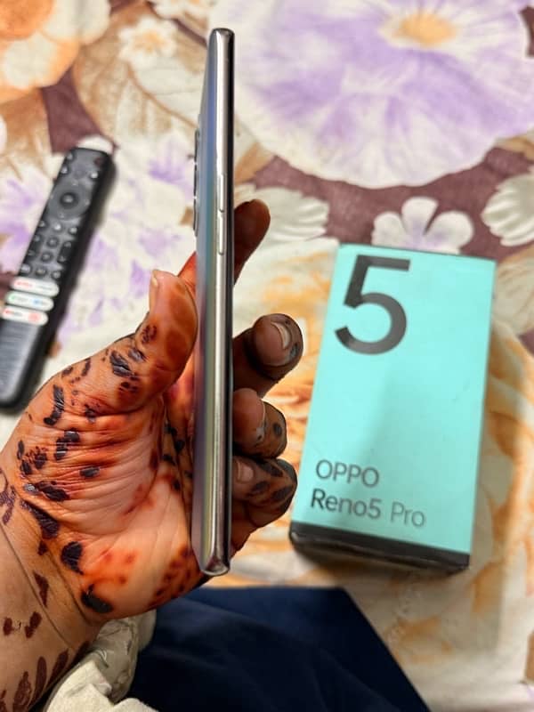 oppo reno 5pro 12/256 with complte box 1