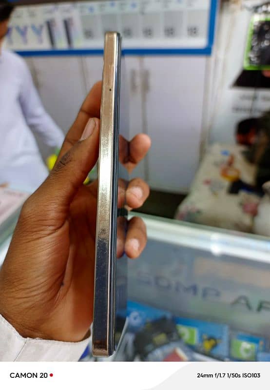 Infinix Note 30 3