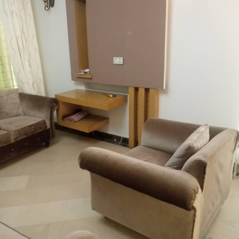 1 Kanal Upper Portion For Rent Is Available In Sui Gas Housing Society 13