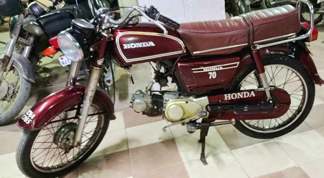 Honda CD 70 1980 0