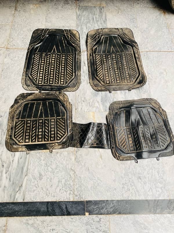 Universal car mats for sale 1