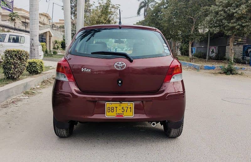 Toyota Vitz Model 2010/14 5