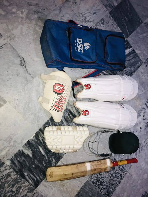 FULL HARD BALL KIT . . . . URGENT SALE. . . . 0