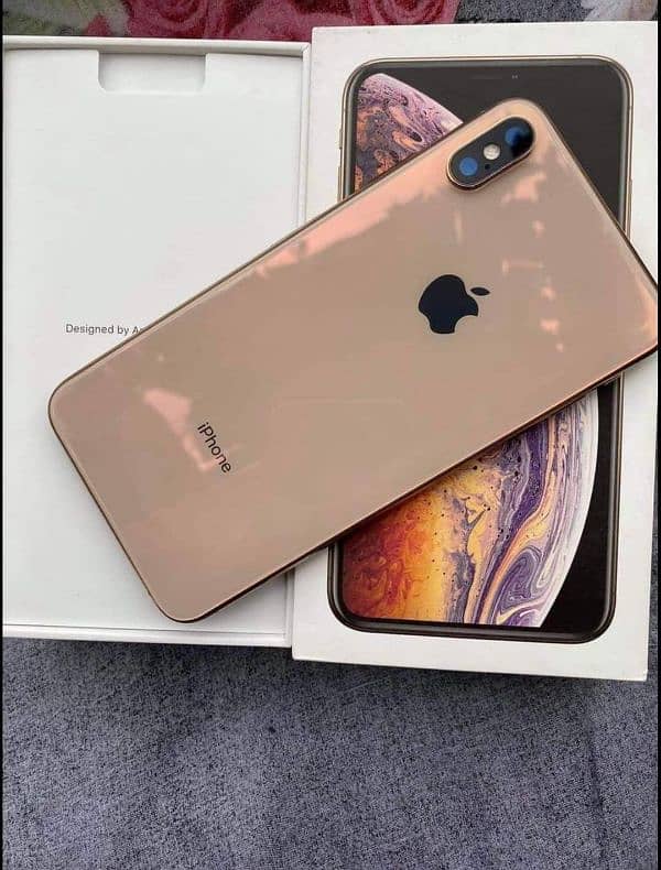 iPhone xs max 256 GB only WhatsApp 03265132106 0