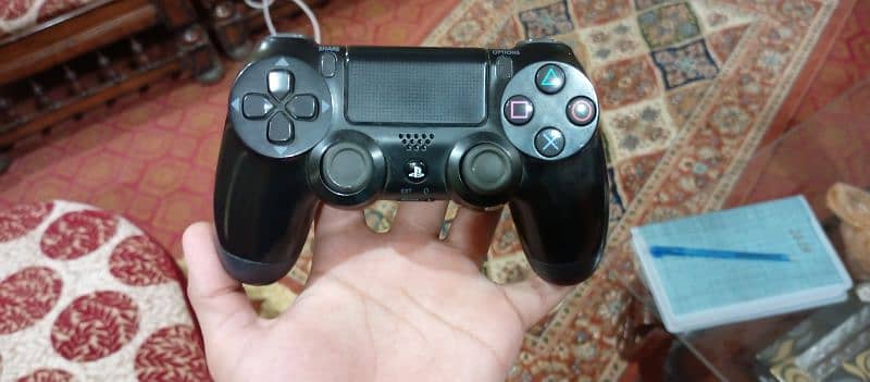 ps 4 controllers 0