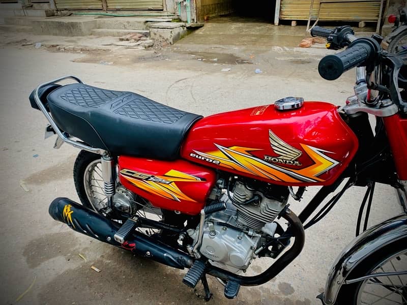 Honda 125 2021 3