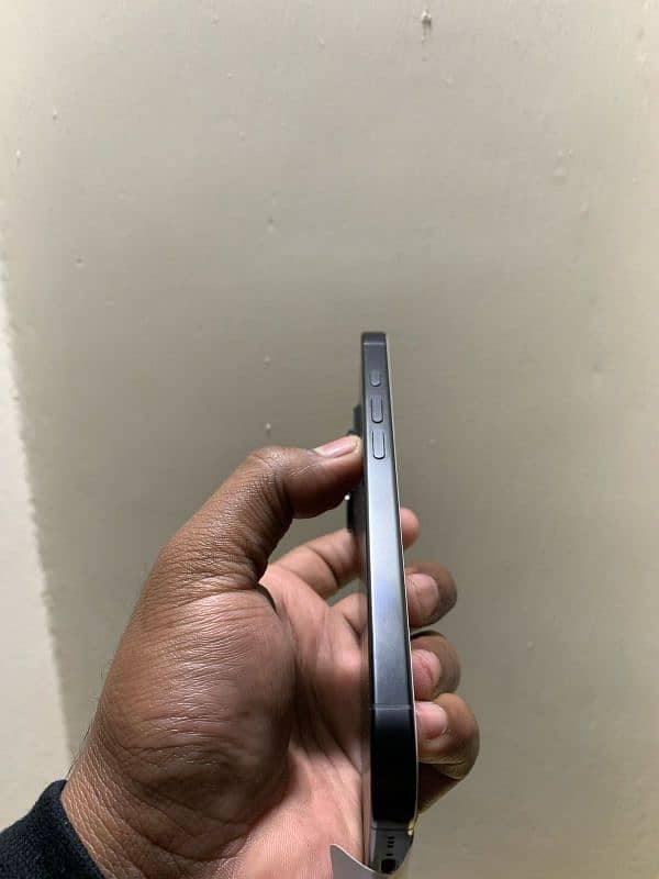 IPhone 16pro jv non active 256gb 3