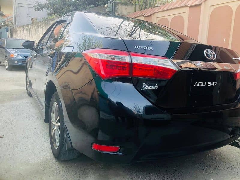 Toyota Altis Grand 1