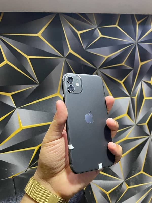 IPHONE 11 FU 4