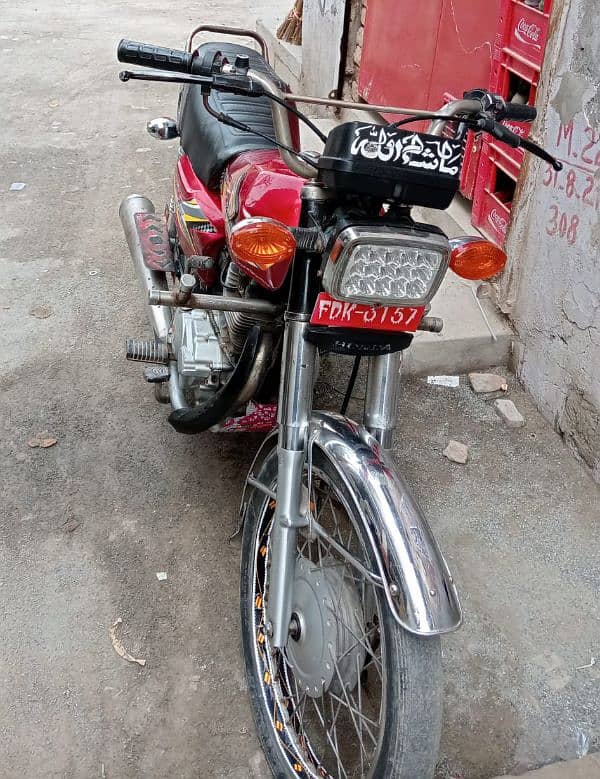 Honda CG 125 Model 2007 Argent seel. Rs. 78000 contact 03054018049 0