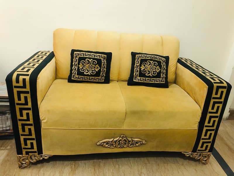 three set sofa golden and black colour new design 1