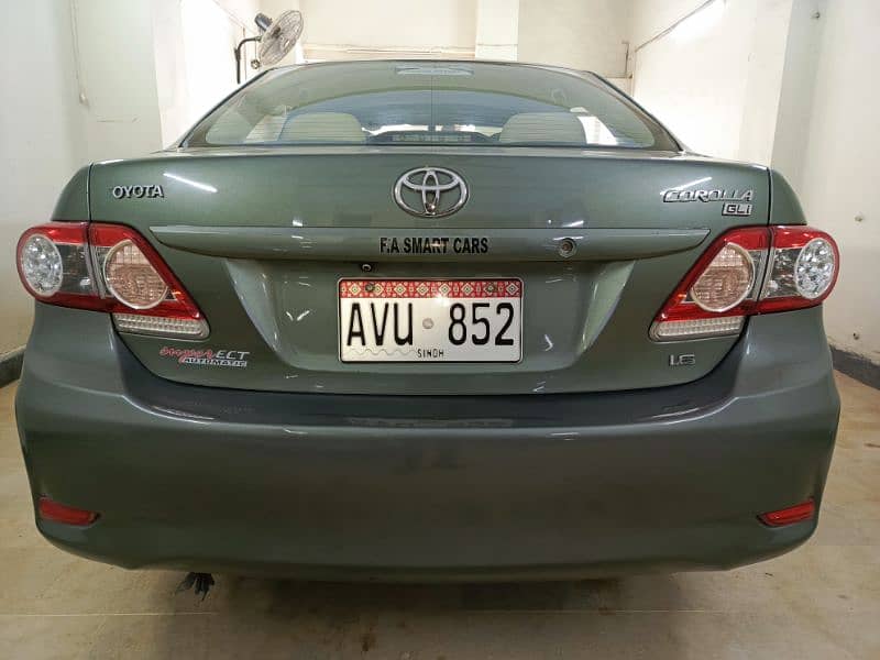 Toyota Corolla GLI 2011 8