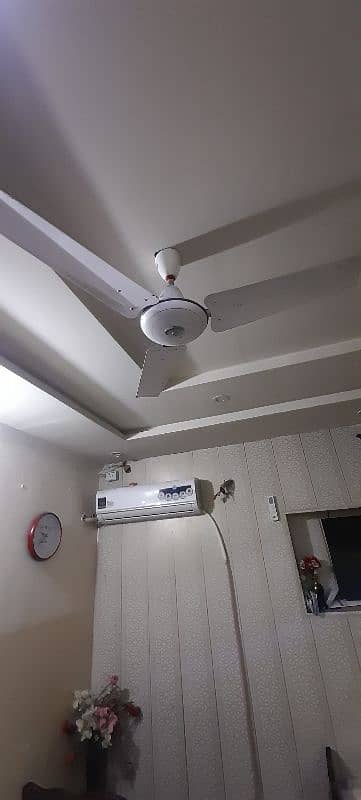 4 celling fan for sale 0