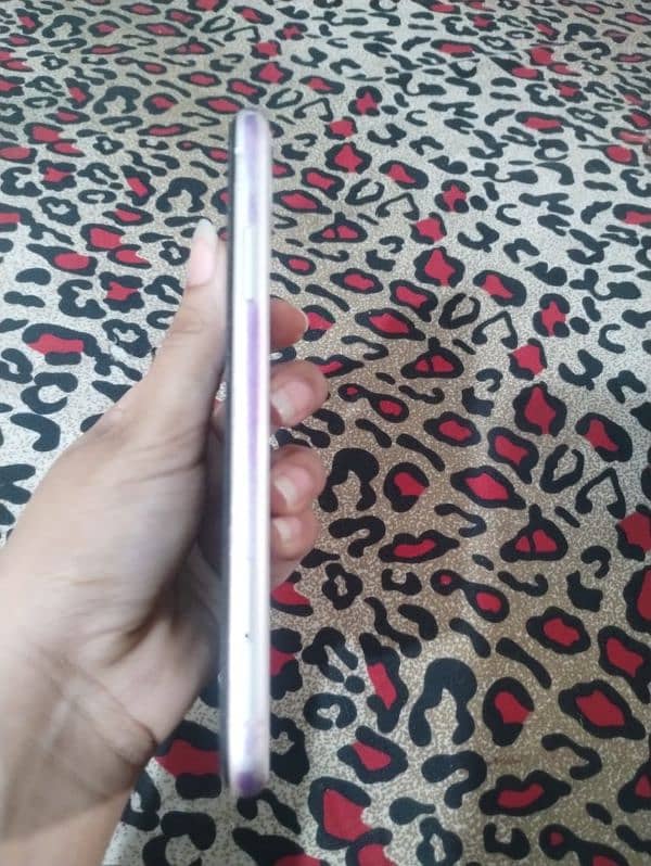 iphone 11 128 non pta 5