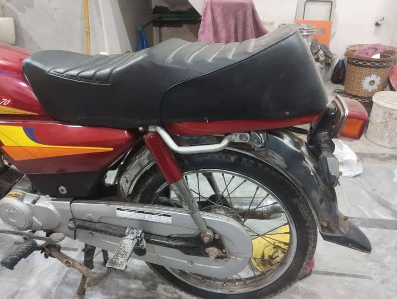 Honda cd 70 2005 model biometric available All documents clear 9