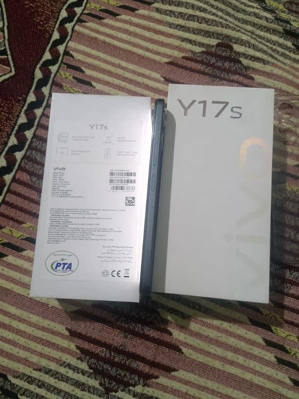 vivo y17s 4+4 128gp. 3 month warranty 3