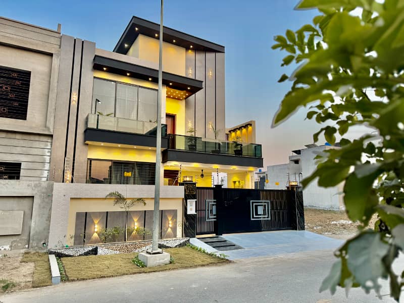 10 Marla Ultra Modern House for Sale in Citi Housing Gujranwala 5