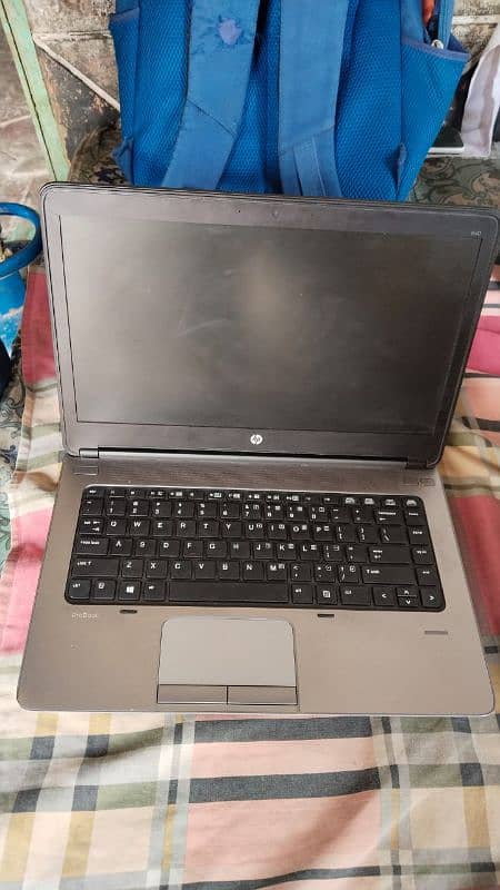 Hp 4th generation i5.8/128 1