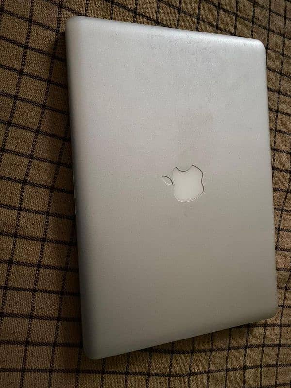 macbook pro 3