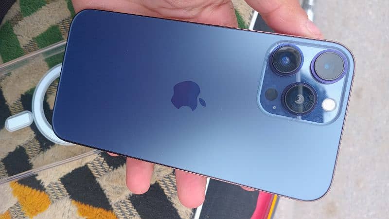 iphone xr jv.  convert 14 pro 0