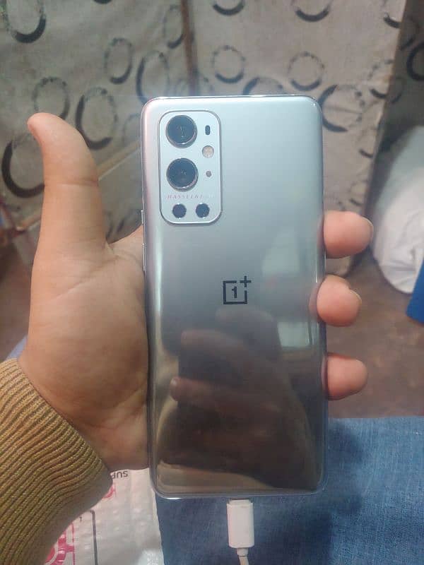 Oneplus 9 Pro 5G. 0