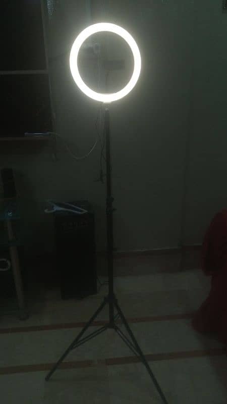 selling ring light 0