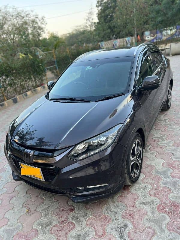 Honda Vezel 2014-18 1